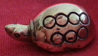 พญาเต่าเรือน วัดบางคลาน เนื้อทองเหลือง รุ่นมงคลมหาลาภ ปี 51 สวยมากครับ