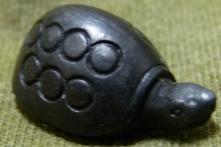 พญาเต่าเรือน วัดบางคลาน เนื้อเหล็กน้ำพี้ รุ่นมงคลมหาลาภ ปี 51 สวยมากครับ