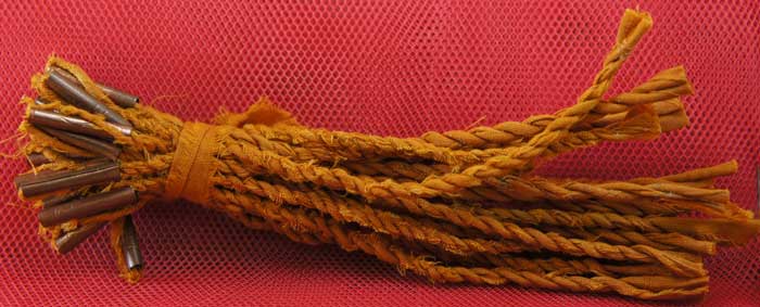 ตะกรุดชายจีวร หลวงพ่อคูณ 20 ดอก สวยเก็บเดิมๆ