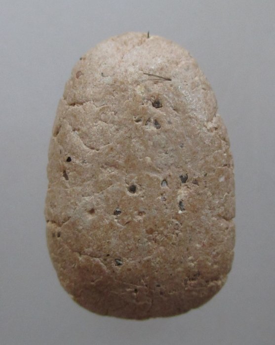 20 บาท พระสังกัจจายน์ เนื้อดินไม่ทราบที่ครับ