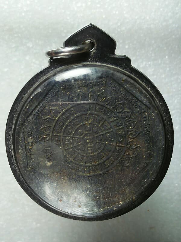 พระผงหลวงพ่อโสธร รุ่นทองประทาน เลี่ยมพลาสติก 