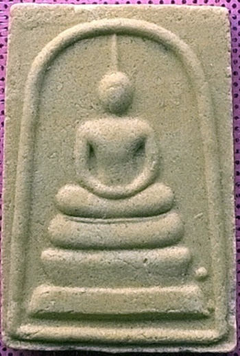 พระสมเด็จ 100 ปี วัดระฆัง กรุงเทพฯ