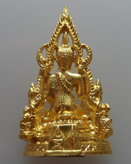 สมเด็จองค์ปฐมต้นที่ ๑ อาศรมปฎิบัติธรรมะสถานถ้ำเขาตูม จ.เพชรบูรณ์ ปี๒๕๕๕