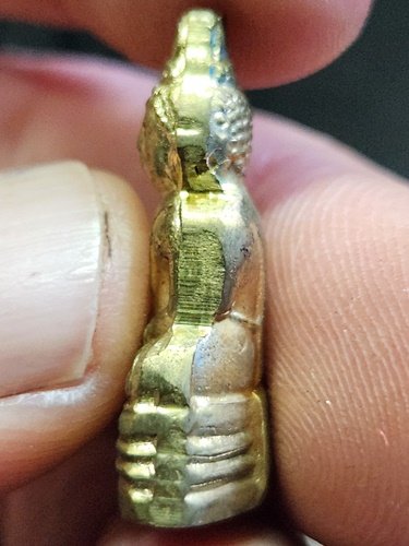 หลวงพ่อโสธร รุ่นมงคลมหาบารมี 85 จัดสร้างโดยมูลนิธิสิรินธรราชวิทยาลัย ในปี พ.ศ. 2556 