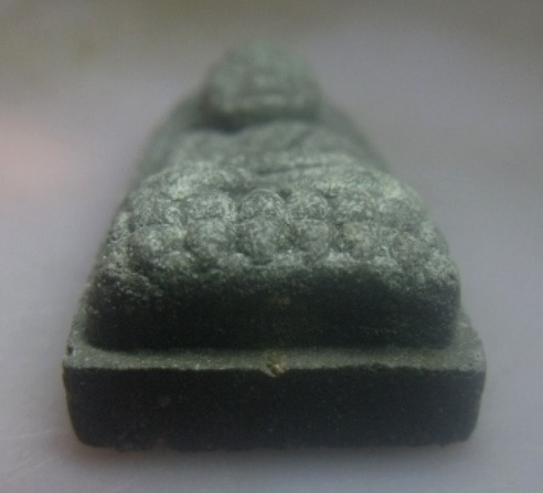 **เบา​ๆ**หลวงปู่ทวดเนื้อว่านพิมพ์ใหญ่ วัดเมืองยะลา ปี ๓๙(รุ่นเครื่องบินตก) หลังลายนิ้ว**ประสบการณ์ดี